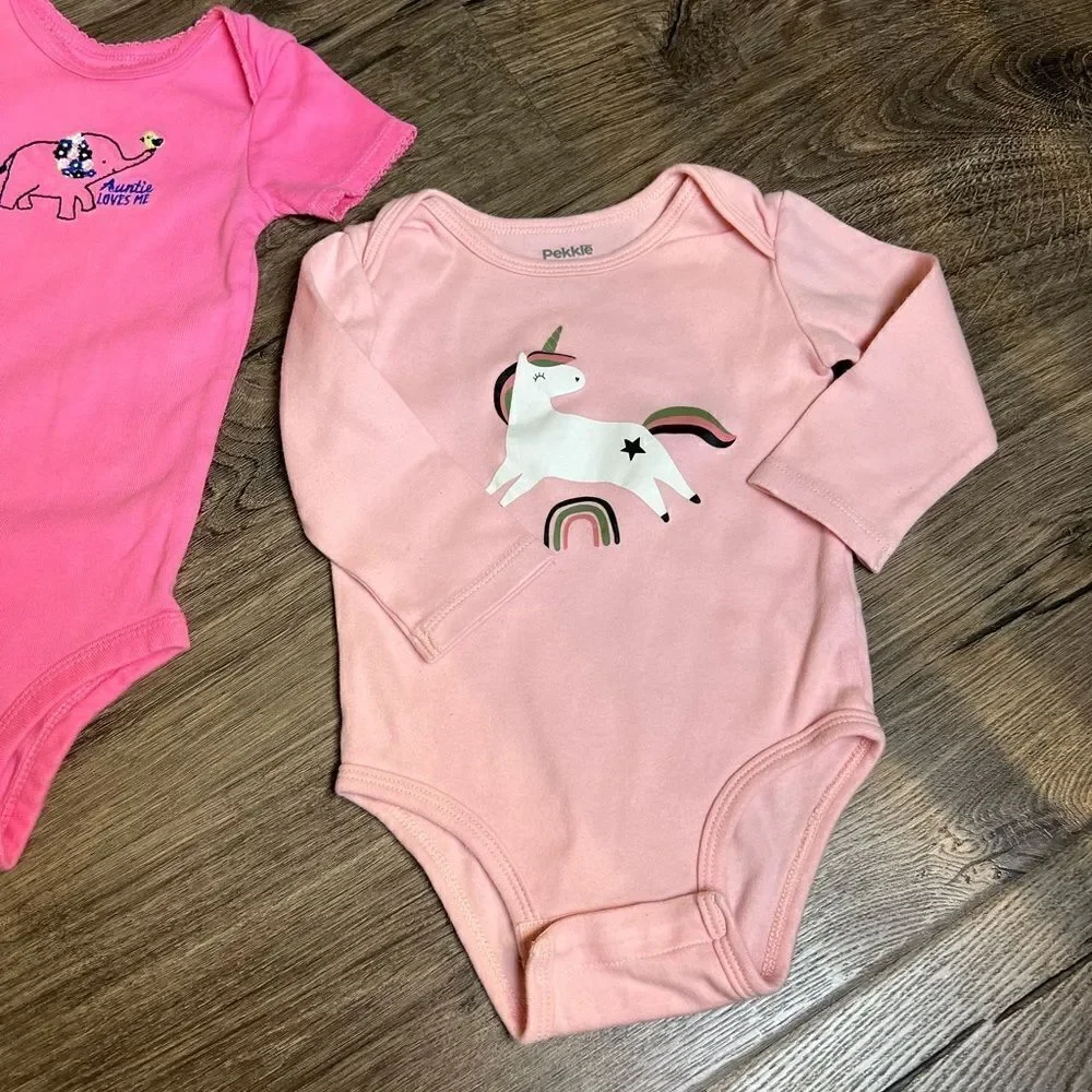 Set of 3 baby bodysuits size 6 and 9 months